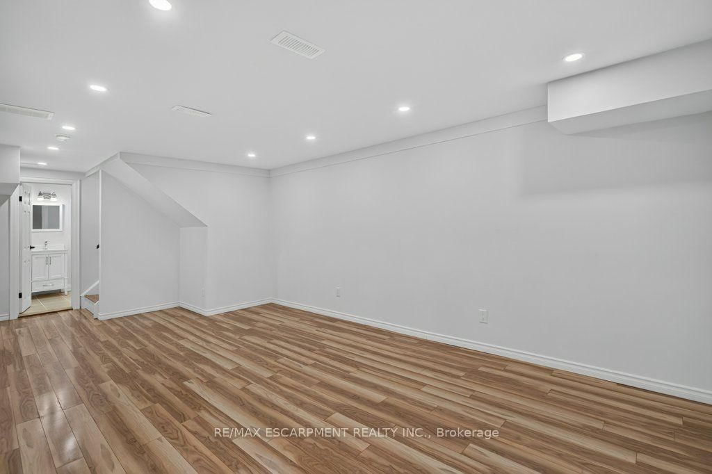 5005 Pinedale Avenue • #57 • Burlington, ON photo 36