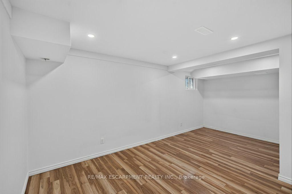 5005 Pinedale Avenue • #57 • Burlington, ON photo 37