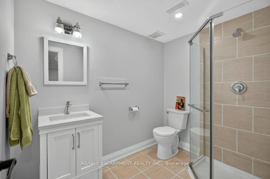 5005 Pinedale Avenue • #57 • Burlington, ON photo 38