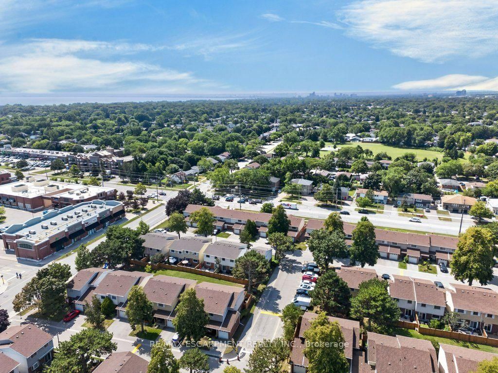 5005 Pinedale Avenue • #57 • Burlington, ON photo 47