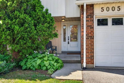 5005 Pinedale Avenue • #57 • Burlington, ON photo 5