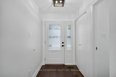 5005 Pinedale Avenue • #57 • Burlington, ON photo 7