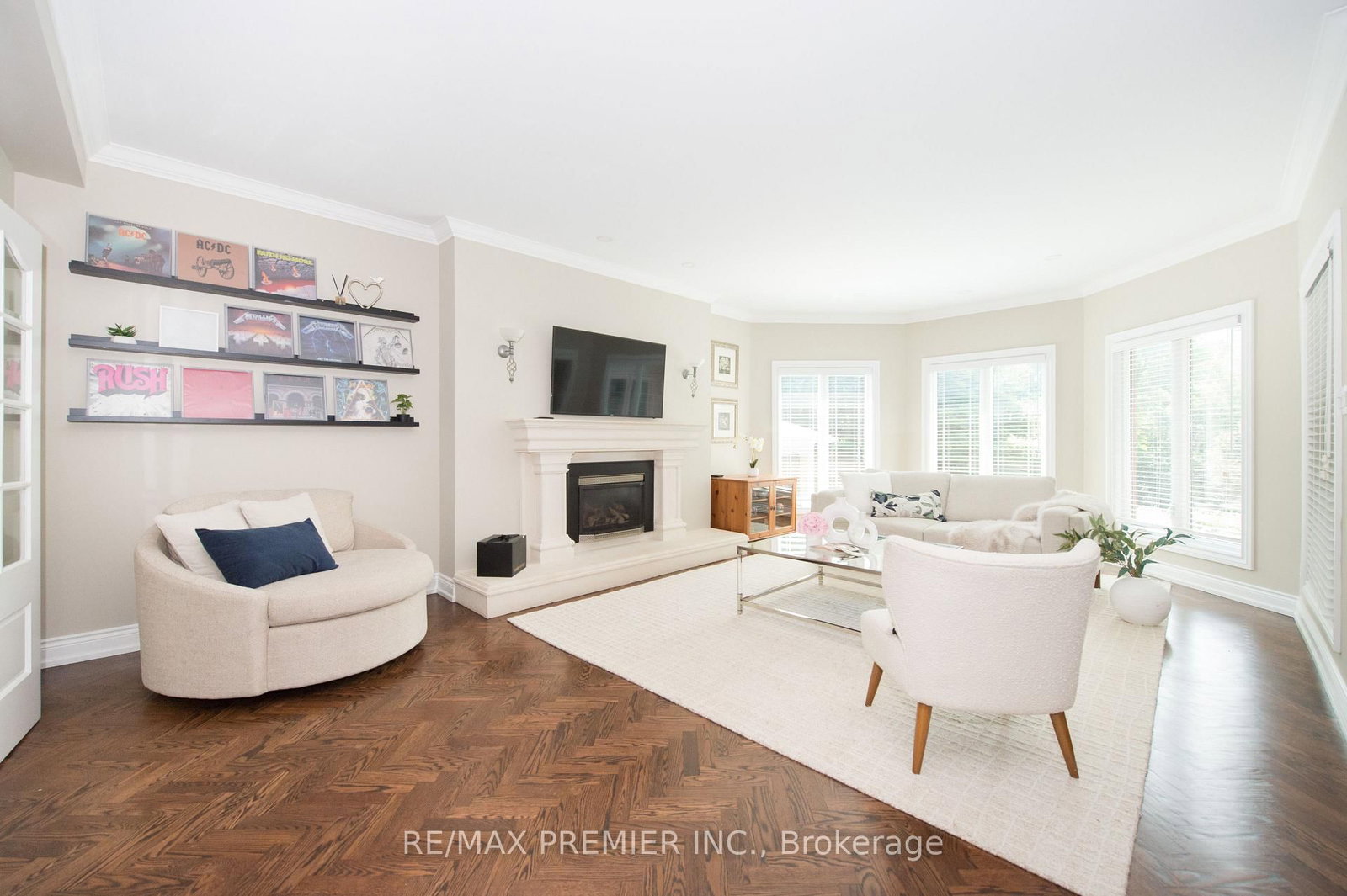 2064 Dickson Road • Mississauga, ON photo 18