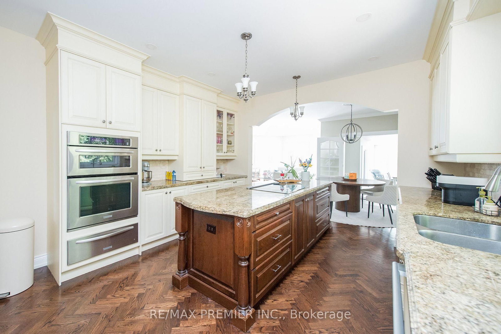 2064 Dickson Road • Mississauga, ON photo 25