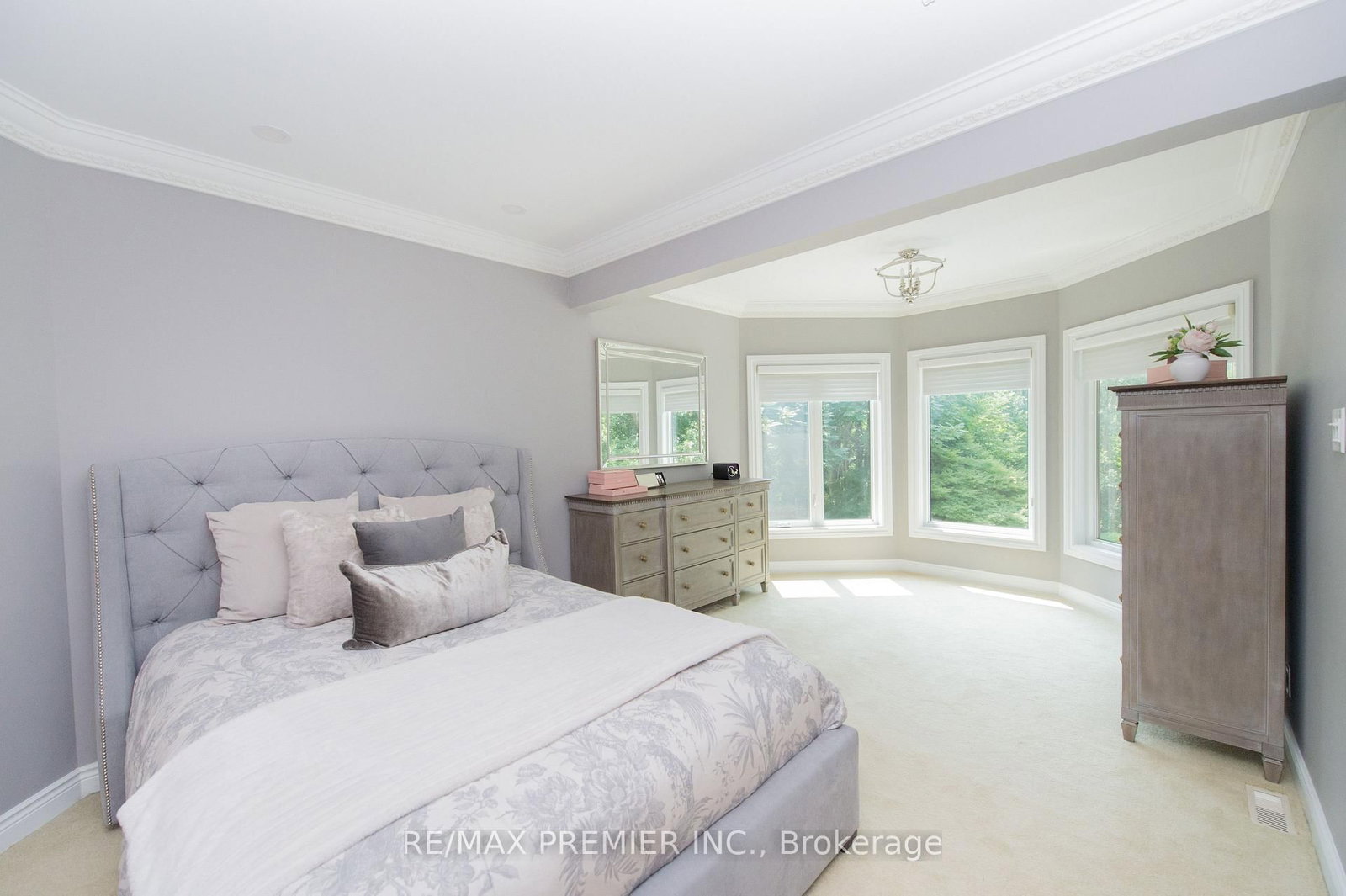 2064 Dickson Road • Mississauga, ON photo 32