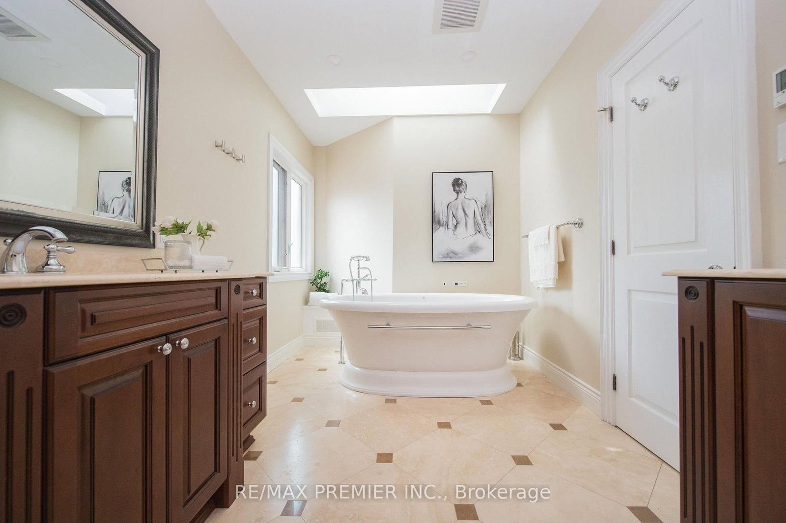 2064 Dickson Road • Mississauga, ON photo 36