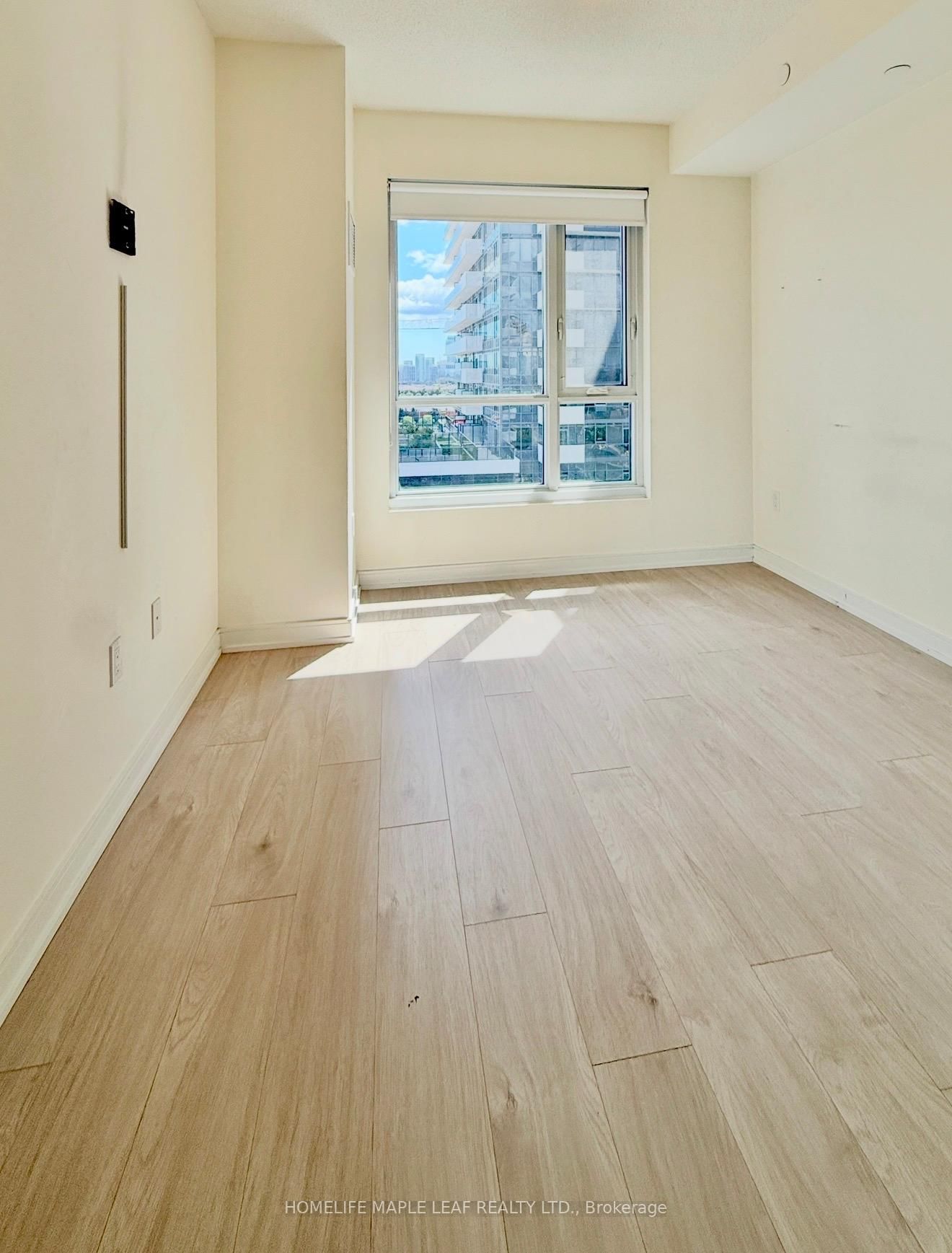 1019-8 NAHANI Way, Mississauga, view 13