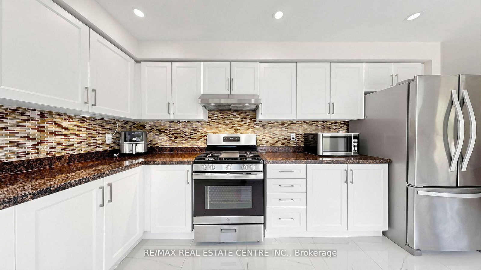 5937 Summerside Dr, Mississauga, view 39