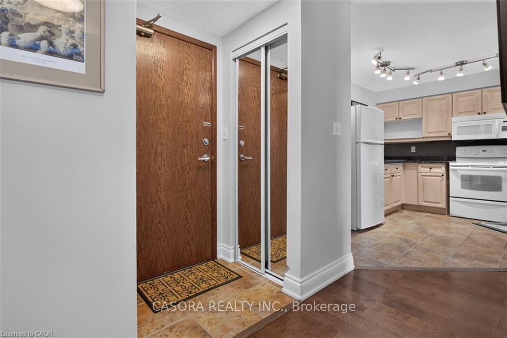 1276 Maple Crossing Boulevard • #903 • Burlington, ON photo 12