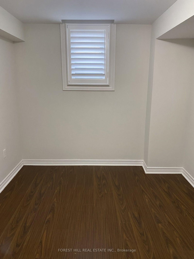 bsmt - 5663 Whitehorn Avenue