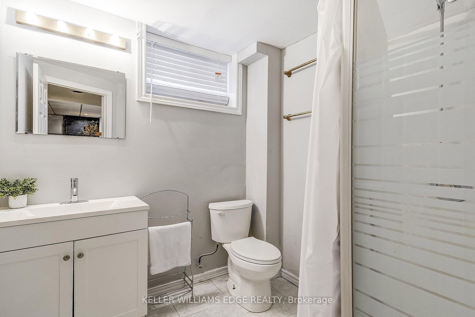 2145 Sandringham Drive • Burlington, ON photo 20