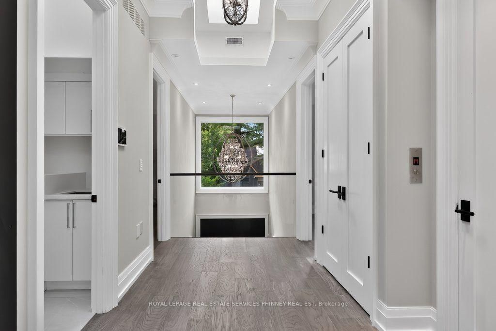 533 Carson Lane • Oakville, ON photo 22