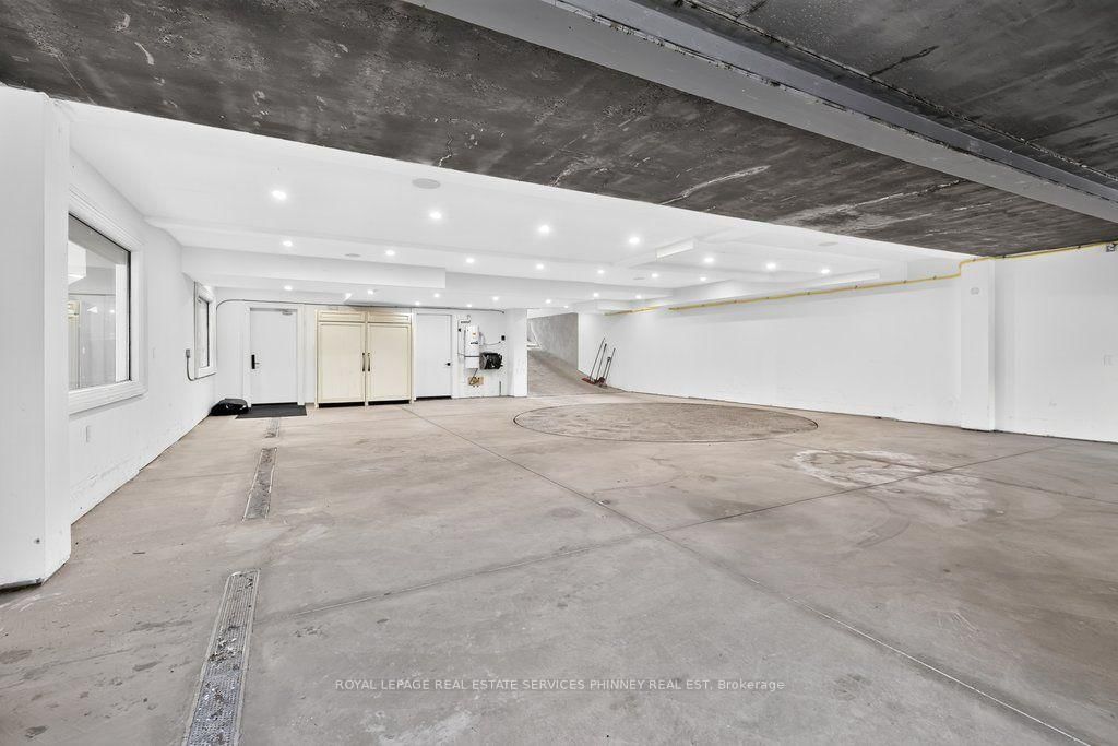 533 Carson Lane • Oakville, ON photo 46