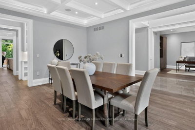 533 Carson Lane • Oakville, ON photo 7