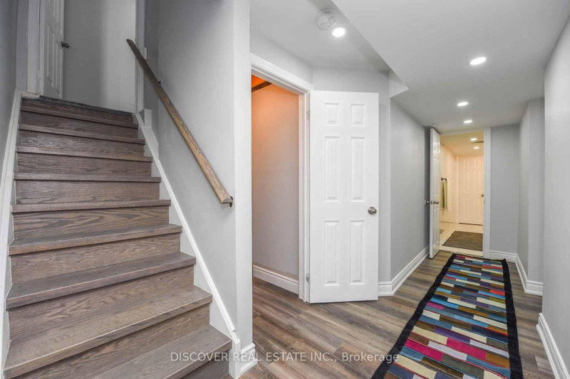 5806 Rainberry Mississauga,ON L5M 6S2 — Photo 17
