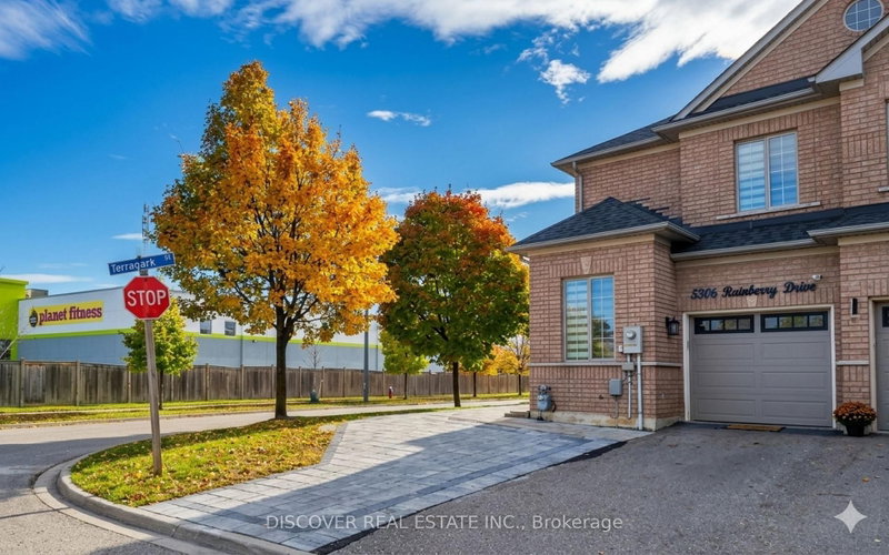 5806 Rainberry Mississauga,ON L5M 6S2 — Photo 25