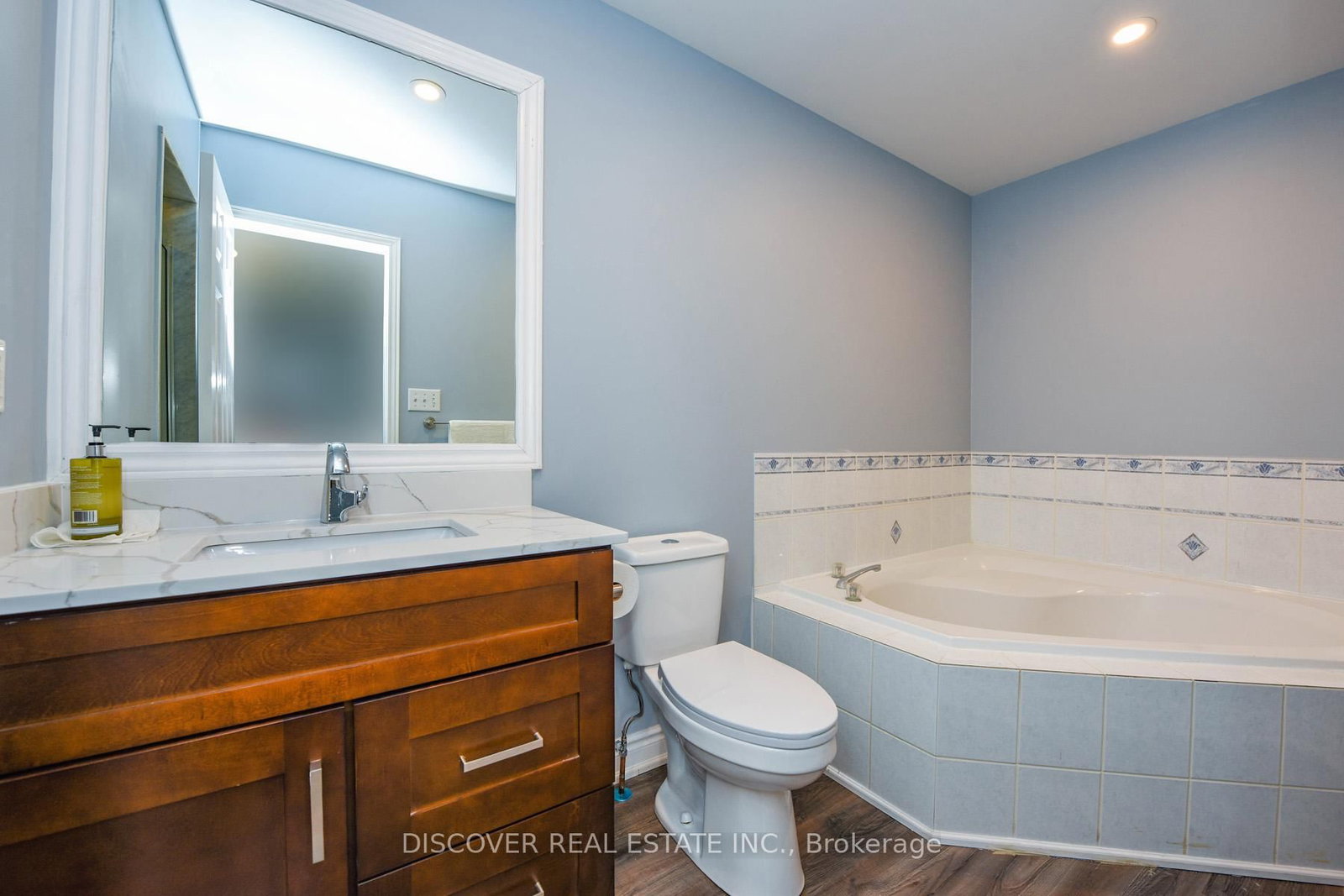 5806 Rainberry Dr, Mississauga, view 6