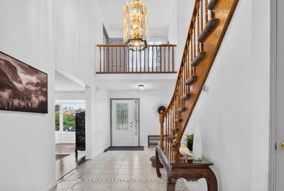 30 Nasmith Street • Brampton, ON photo 6