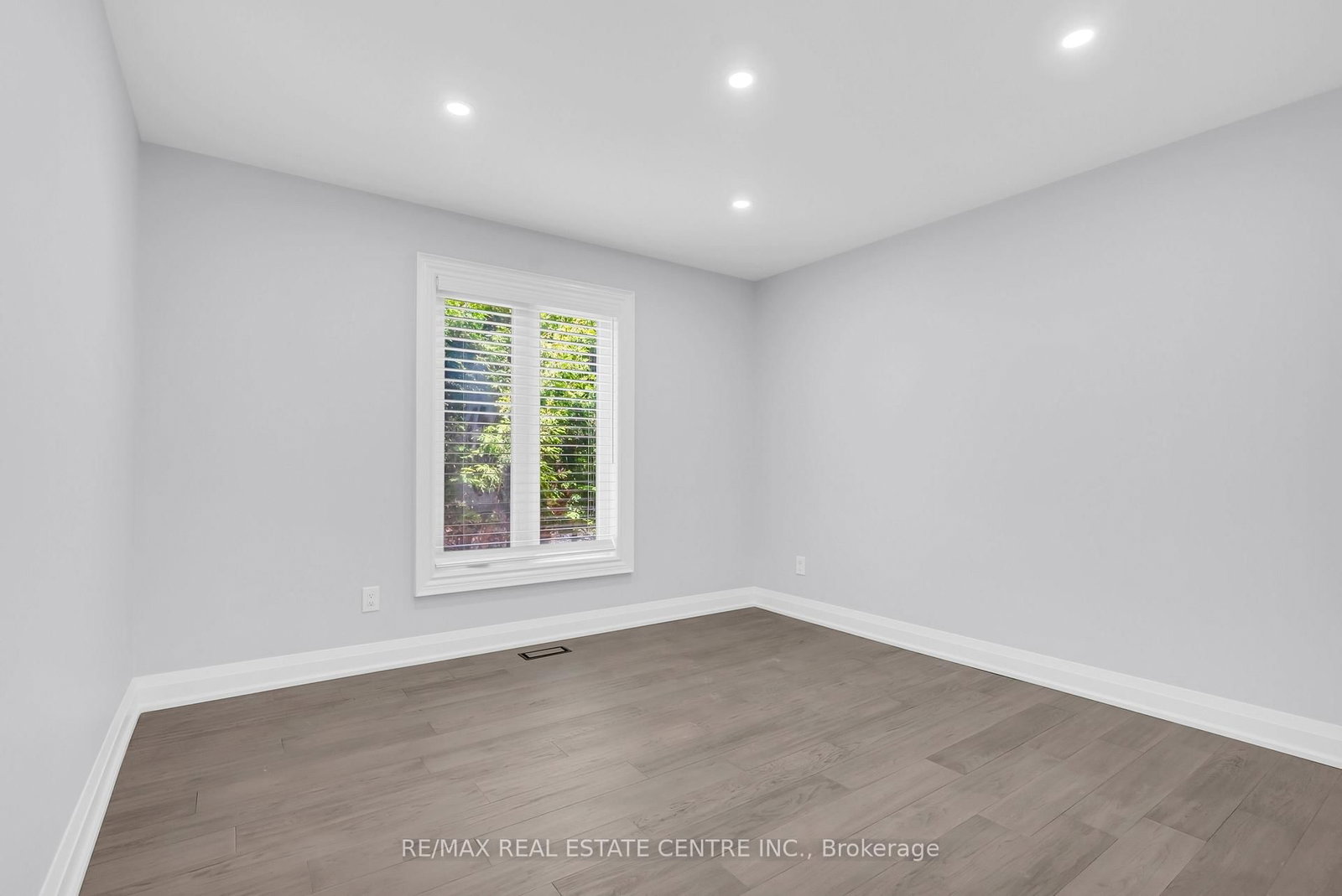 5078 Frybrook Court • Mississauga, ON photo 21