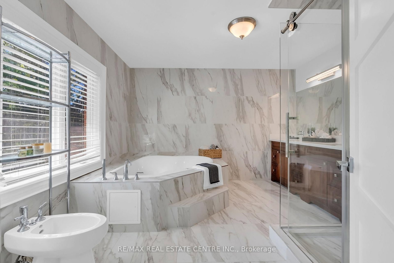 5078 Frybrook Court • Mississauga, ON photo 31