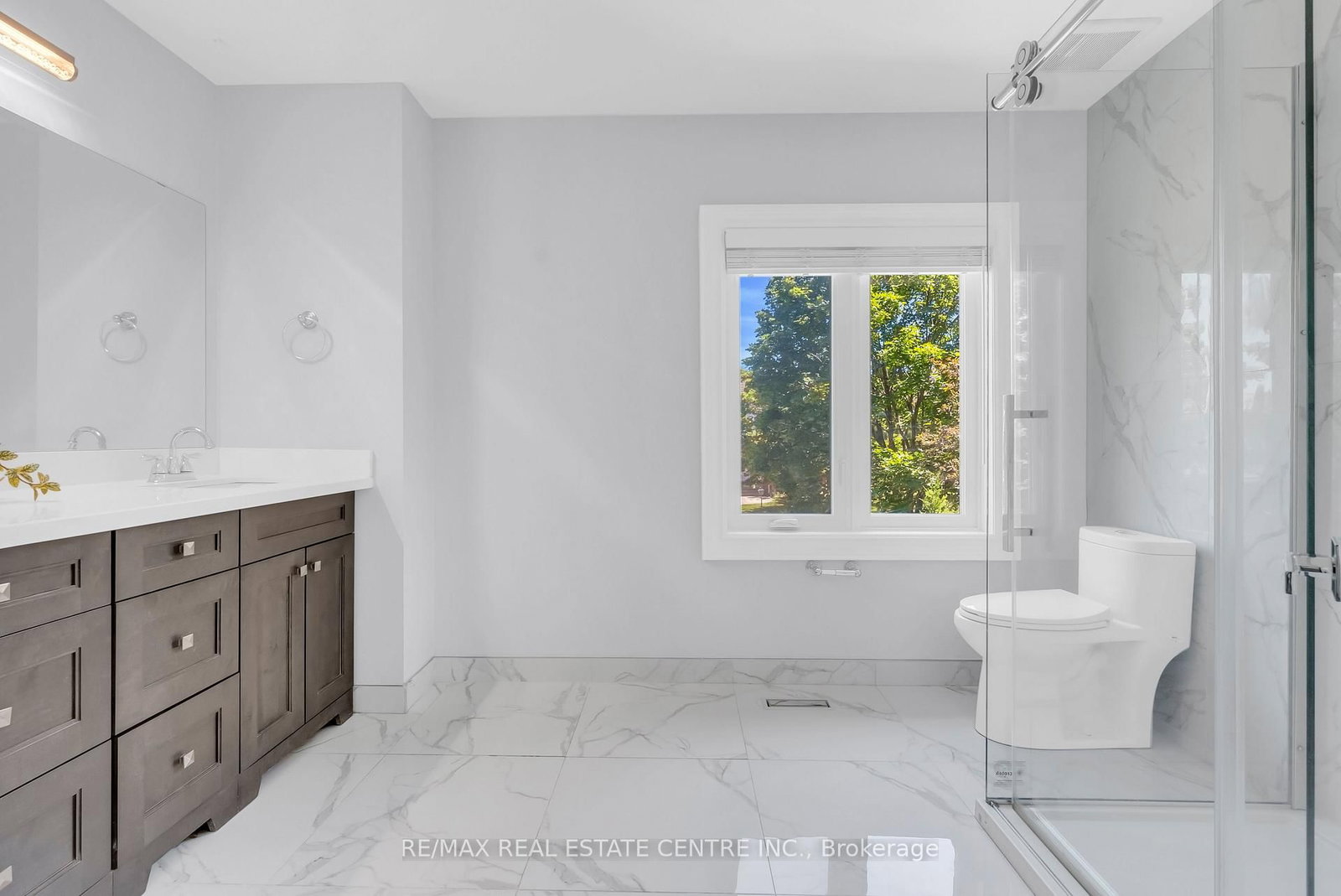 5078 Frybrook Court • Mississauga, ON photo 36