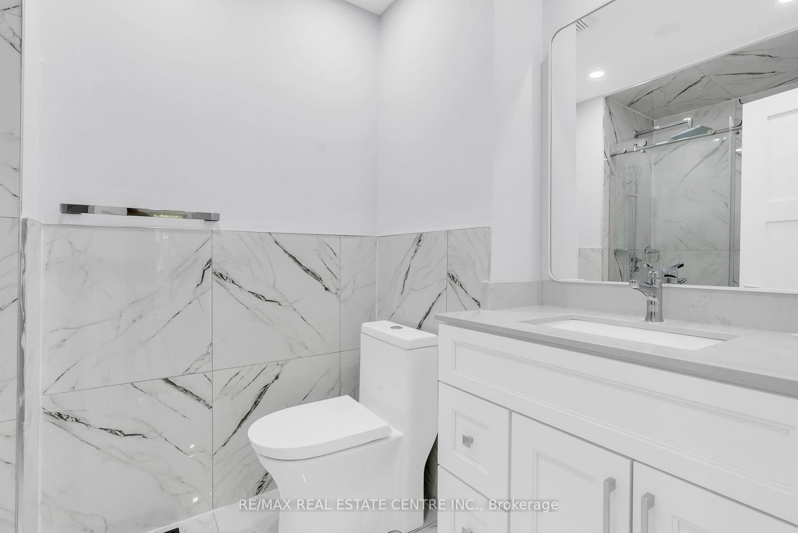 5078 Frybrook Court • Mississauga, ON photo 39