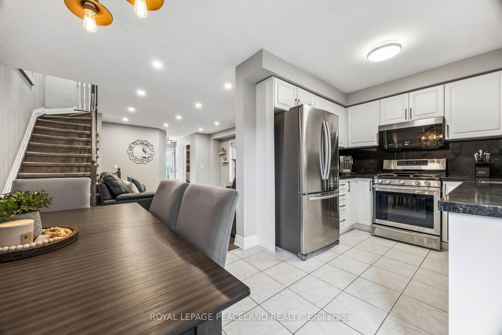 53 Senator Way • Caledon, ON photo 18
