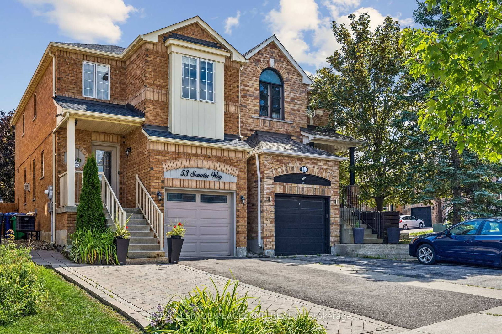 53 Senator Way • Caledon, ON photo 2