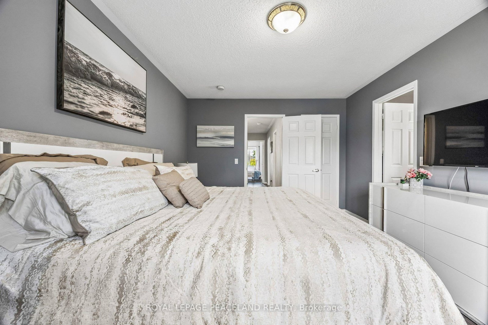 53 Senator Way • Caledon, ON photo 29