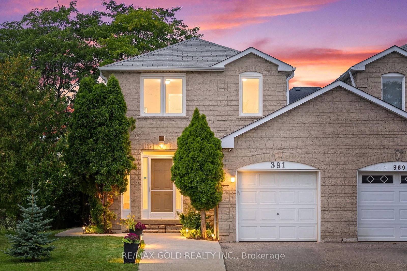 391 Assiniboine Trail • Mississauga, ON photo 1