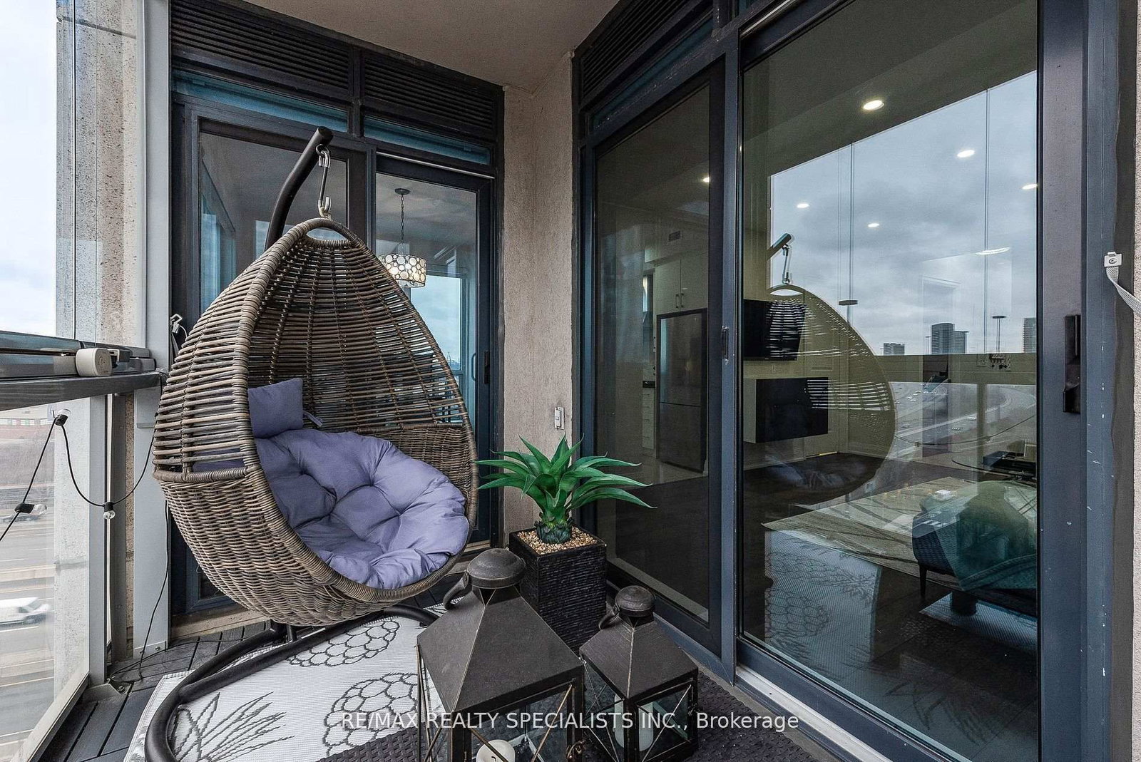 2083 Lake Shore Boulevard W • #1114 • Toronto, ON photo 15