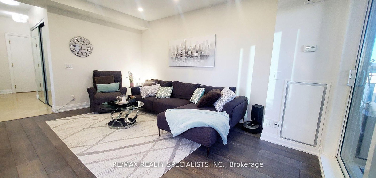 2083 Lake Shore Boulevard W • #1114 • Toronto, ON photo 5