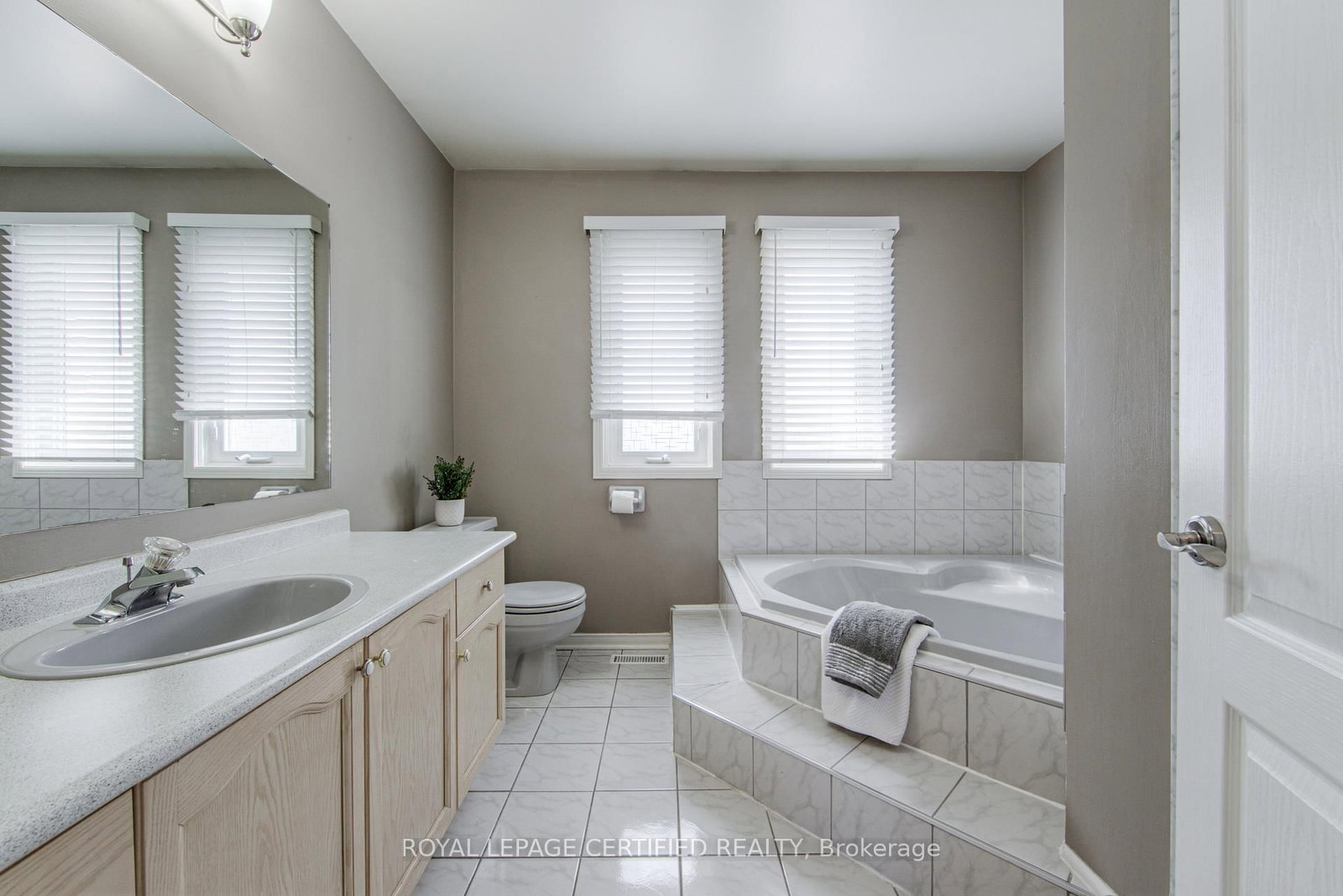 1448 Rose Haven Road • Mississauga, ON photo 35