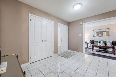 1448 Rose Haven Road • Mississauga, ON photo 5