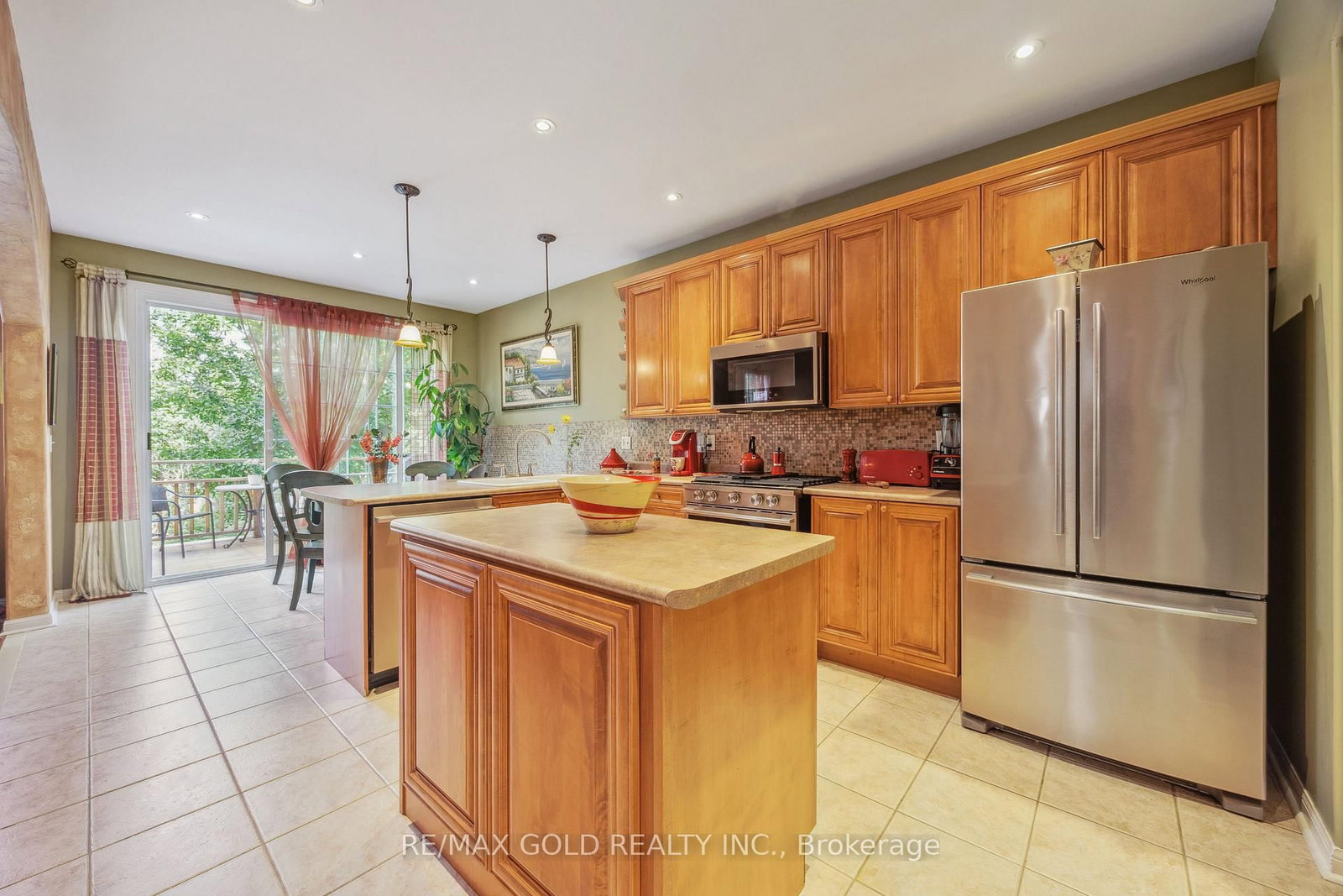 40 Maldives Crescent • Brampton, ON photo 11