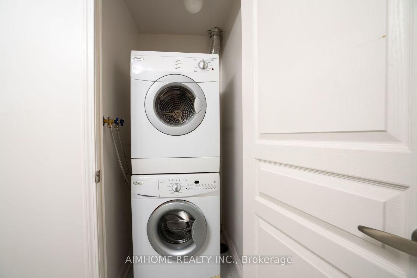2240 Lakeshore Boulevard W • #3202 • Toronto, ON photo 11