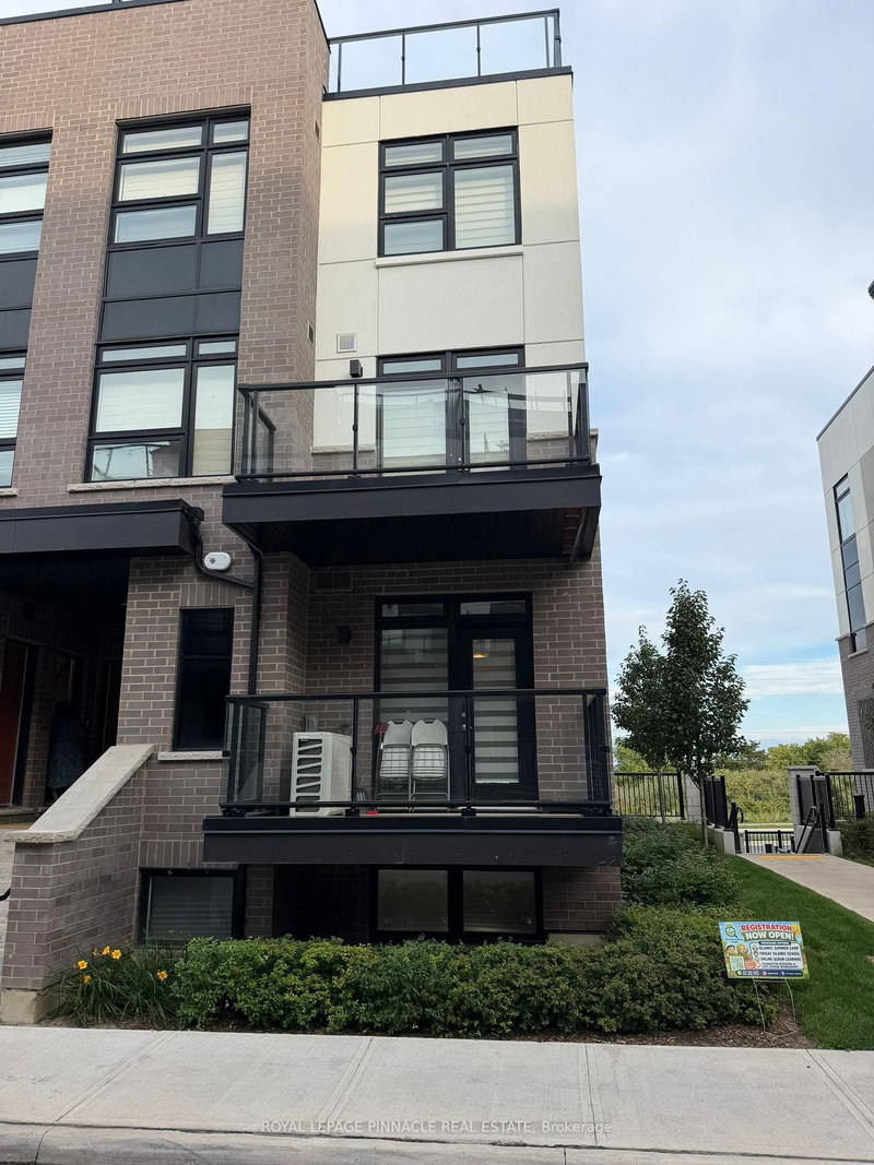 123 - 1581 Rose Way