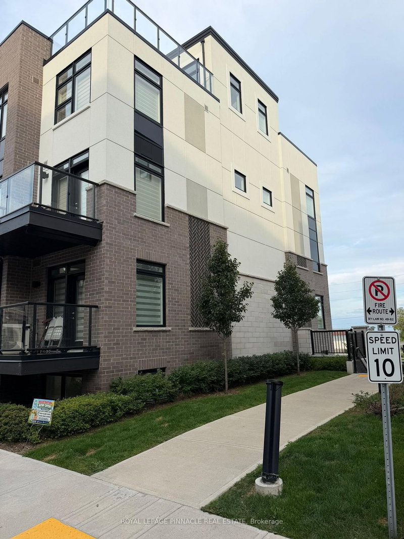 123 - 1581 Rose Way