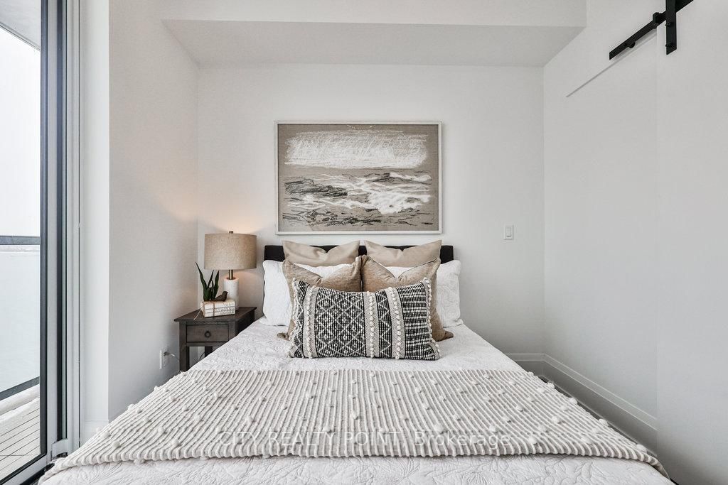370 Martha Street • #2204 • Burlington, ON photo 24