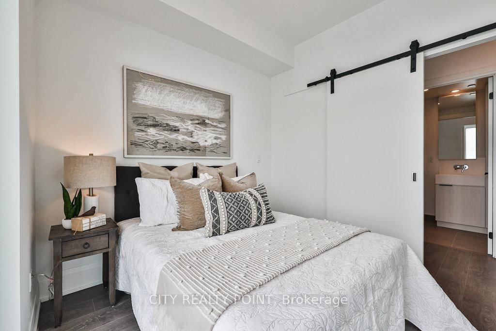 370 Martha Street • #2204 • Burlington, ON photo 25