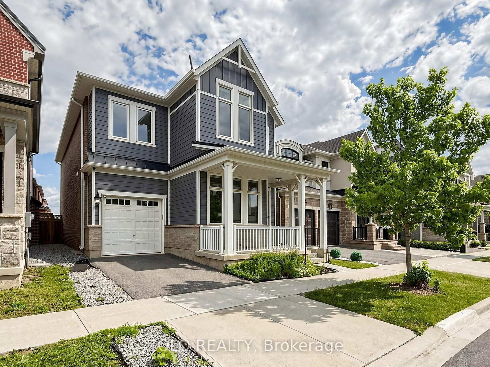 3061 William Cutmore Boulevard • Oakville, ON photo 1