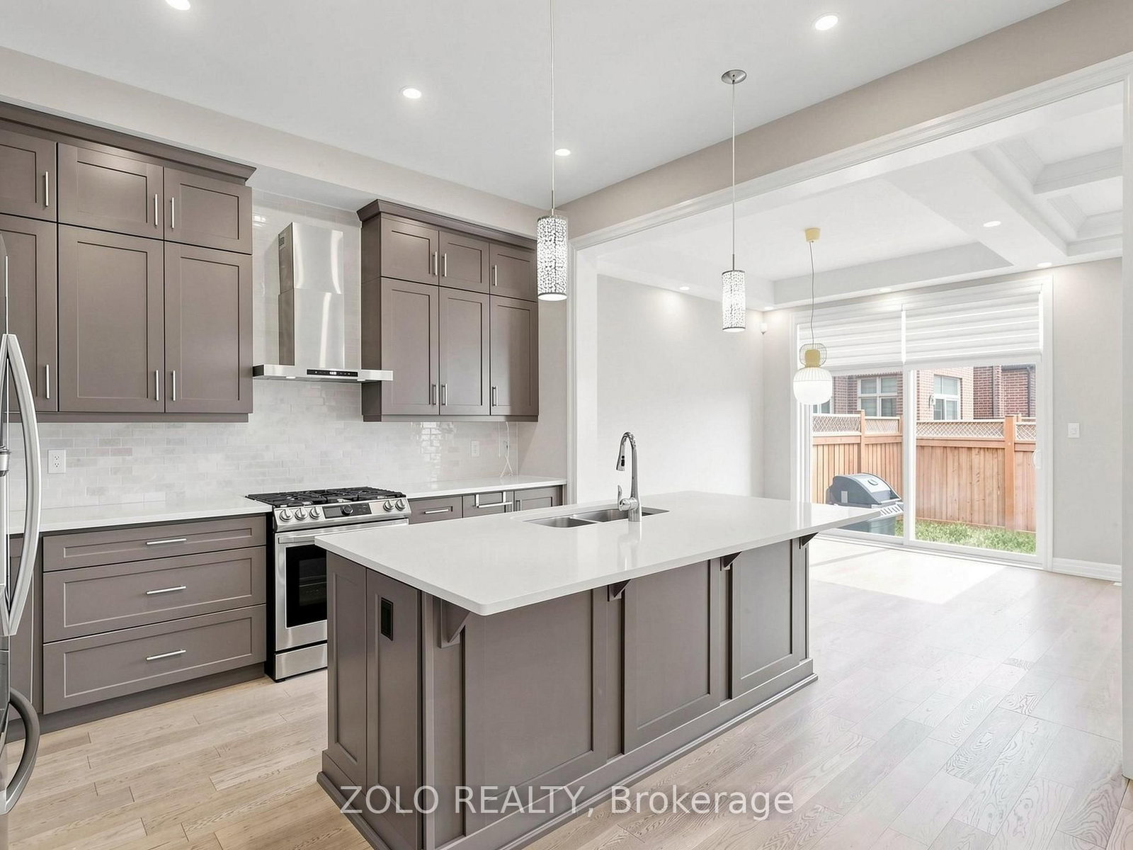 3061 William Cutmore Boulevard • Oakville, ON photo 15
