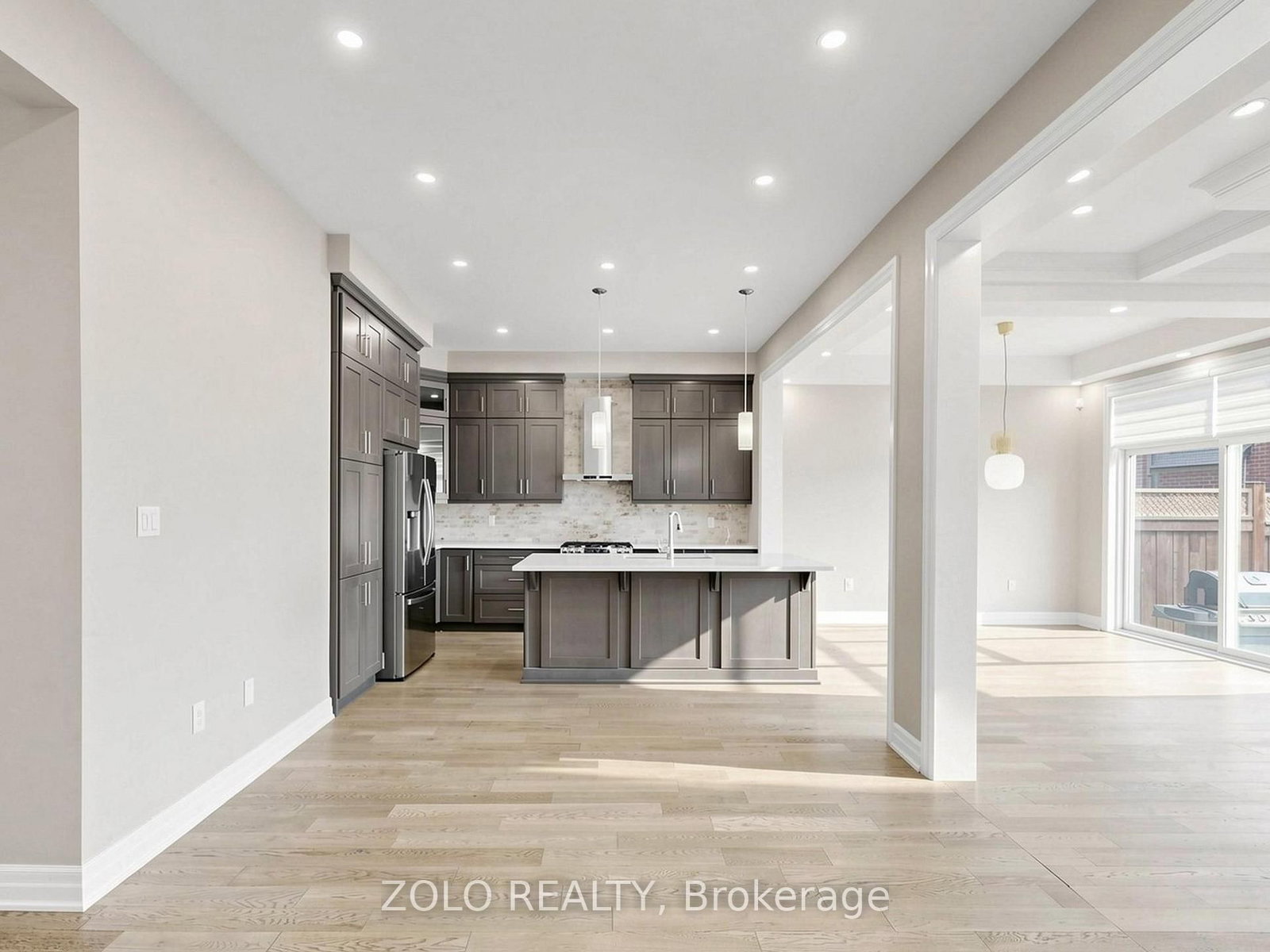 3061 William Cutmore Boulevard • Oakville, ON photo 9