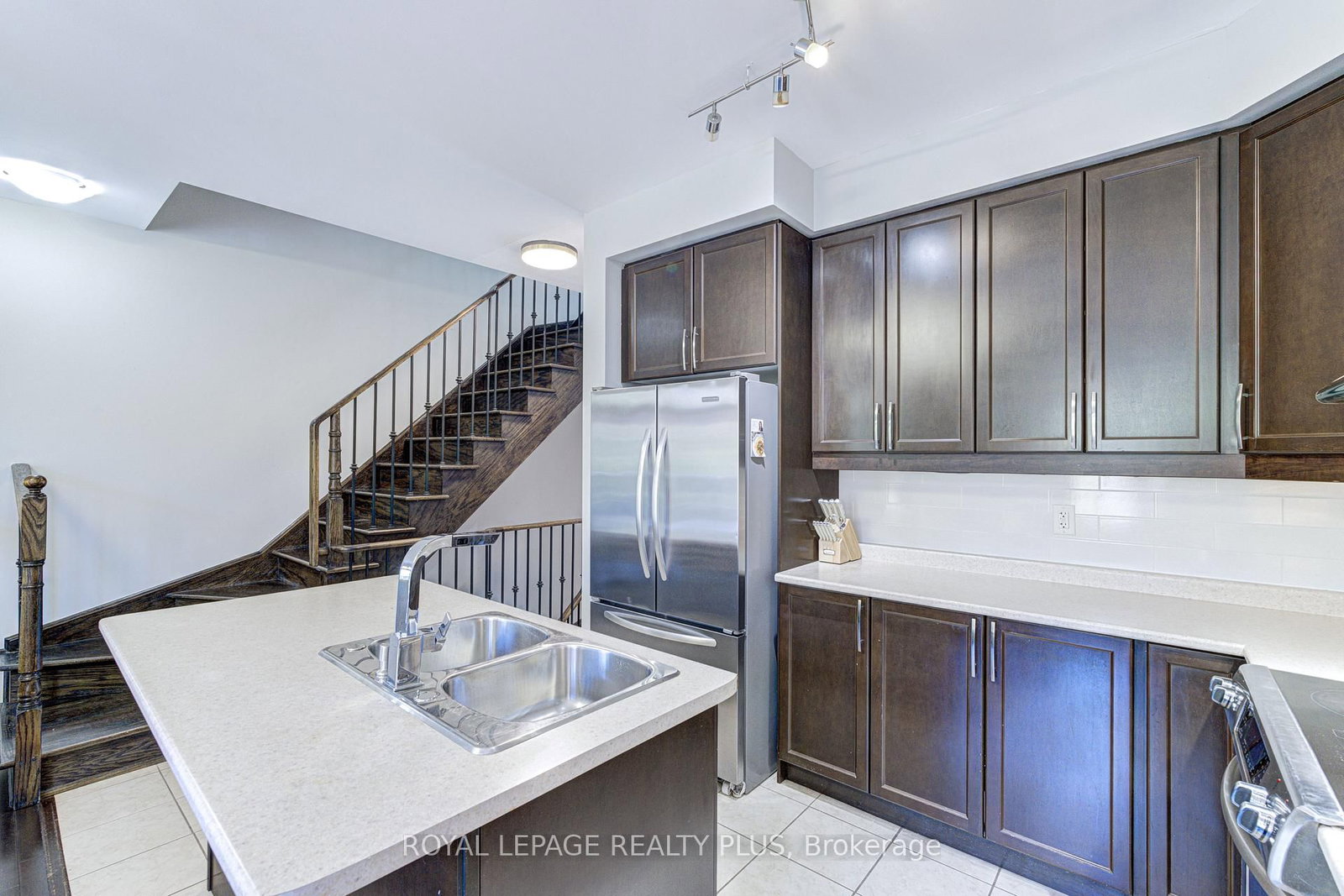 5750 Tosca Drive • #1 • Mississauga, ON photo 13