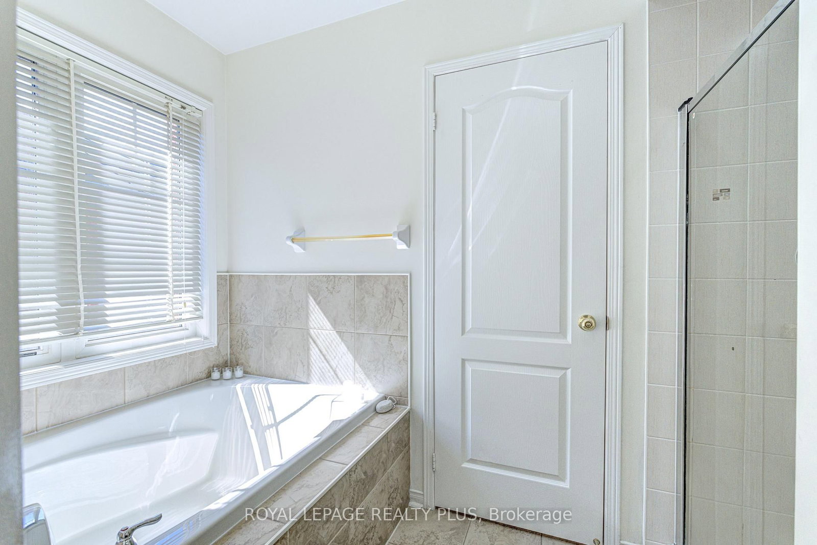 5750 Tosca Drive • #1 • Mississauga, ON photo 35