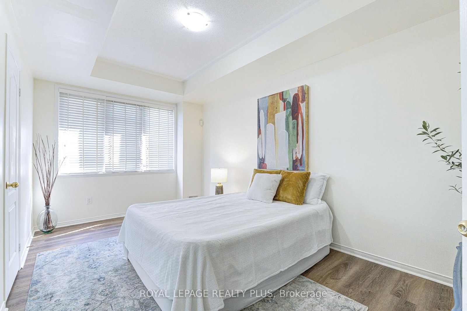 5750 Tosca Drive • #1 • Mississauga, ON photo 6