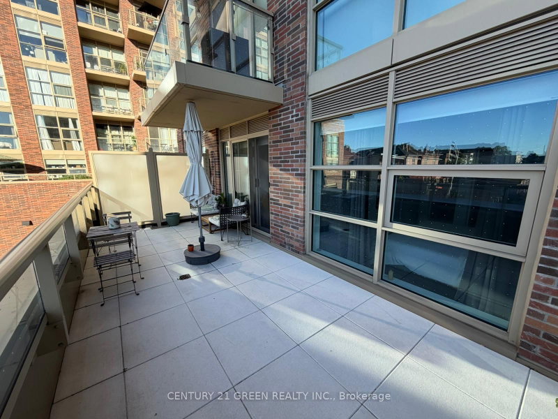 201 - 1787 St. Clair Avenue W