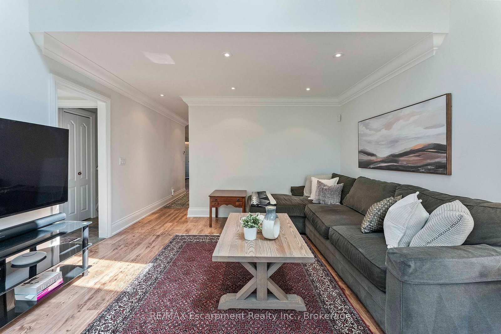 380 Watson Avenue • Oakville, ON photo 18