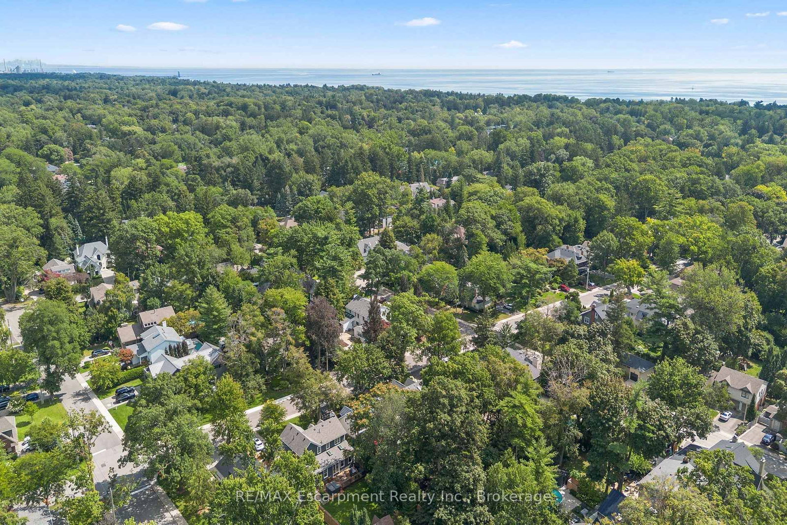 380 Watson Avenue • Oakville, ON photo 50