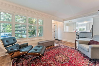 380 Watson Avenue • Oakville, ON photo 6